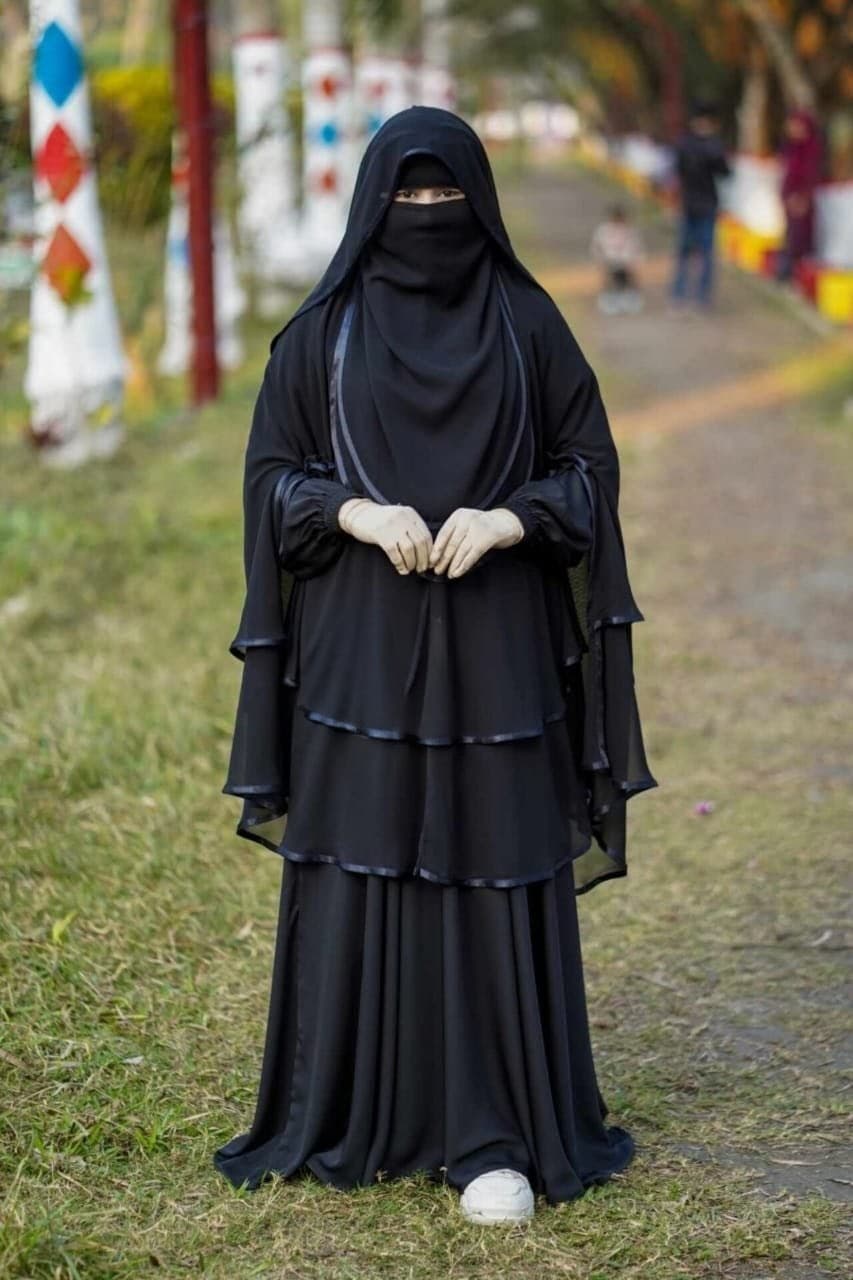 Soft Dubai Cherry Fabrics Burka with soft Georgette Hijab